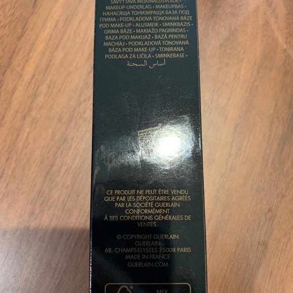 Guerlain Paris Gold Radiance and Hydrating Primer - Picture 3 of 3